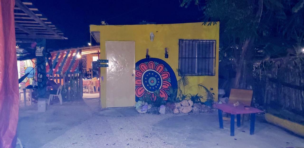Hostal Y Camping Las G Bacalar Exterior foto